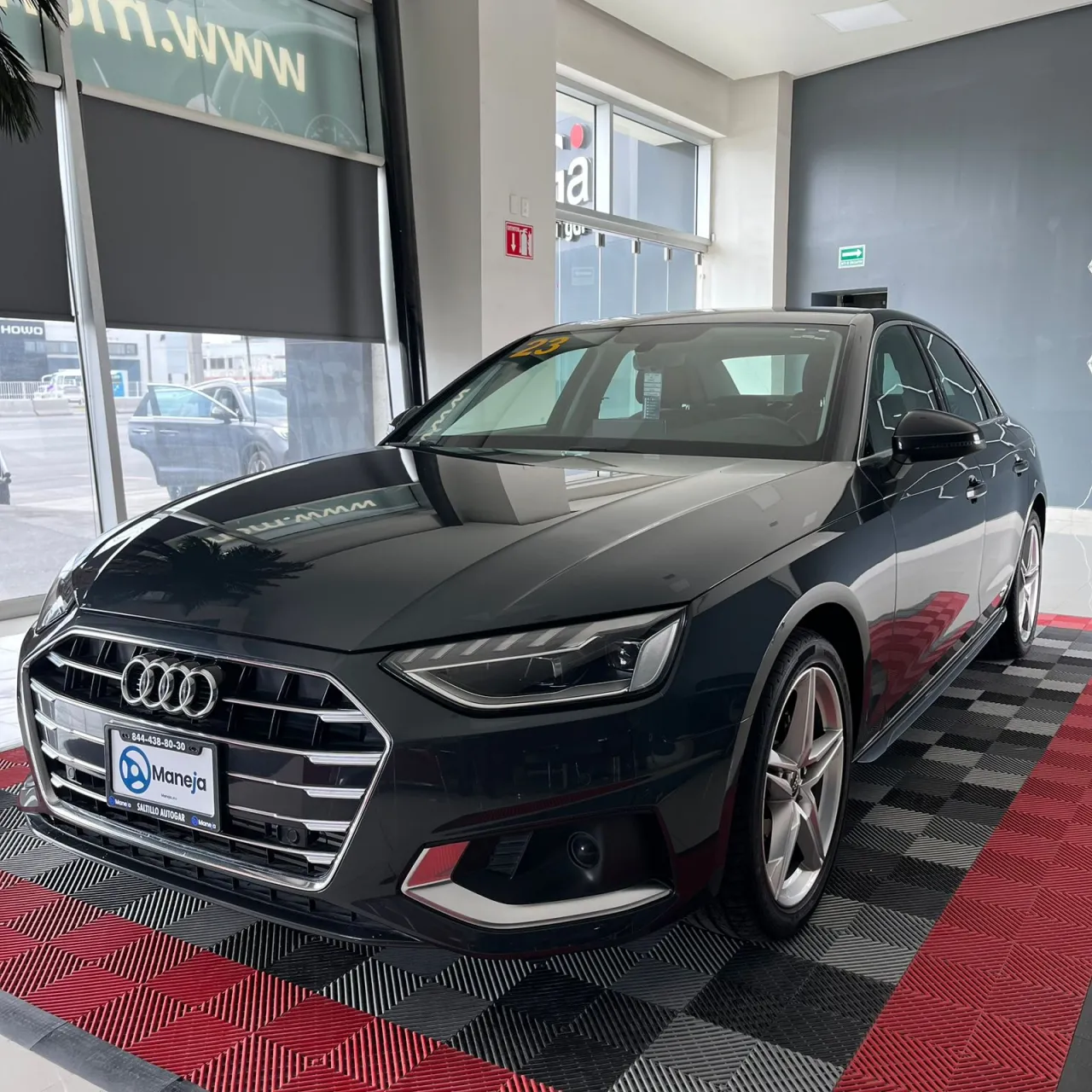 Audi A4 Select 2023