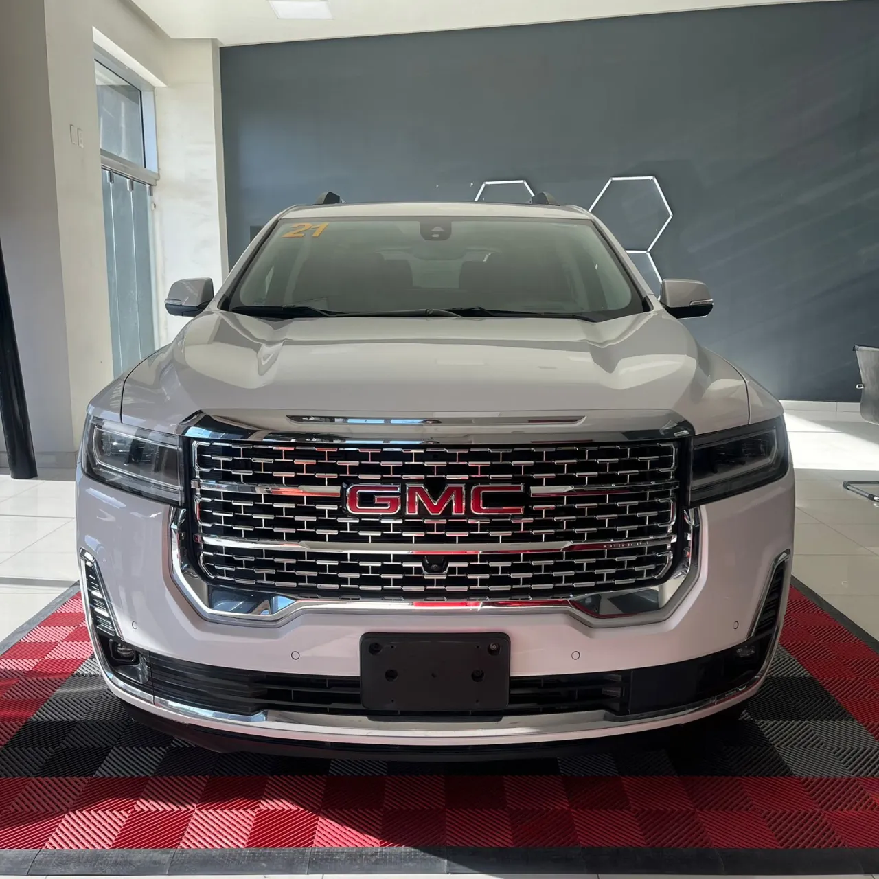 GMC Acadia Denali 2021, foto 7